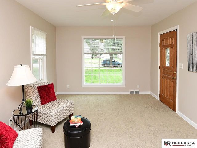 2731 Sharon Drive, Omaha, NE 68112