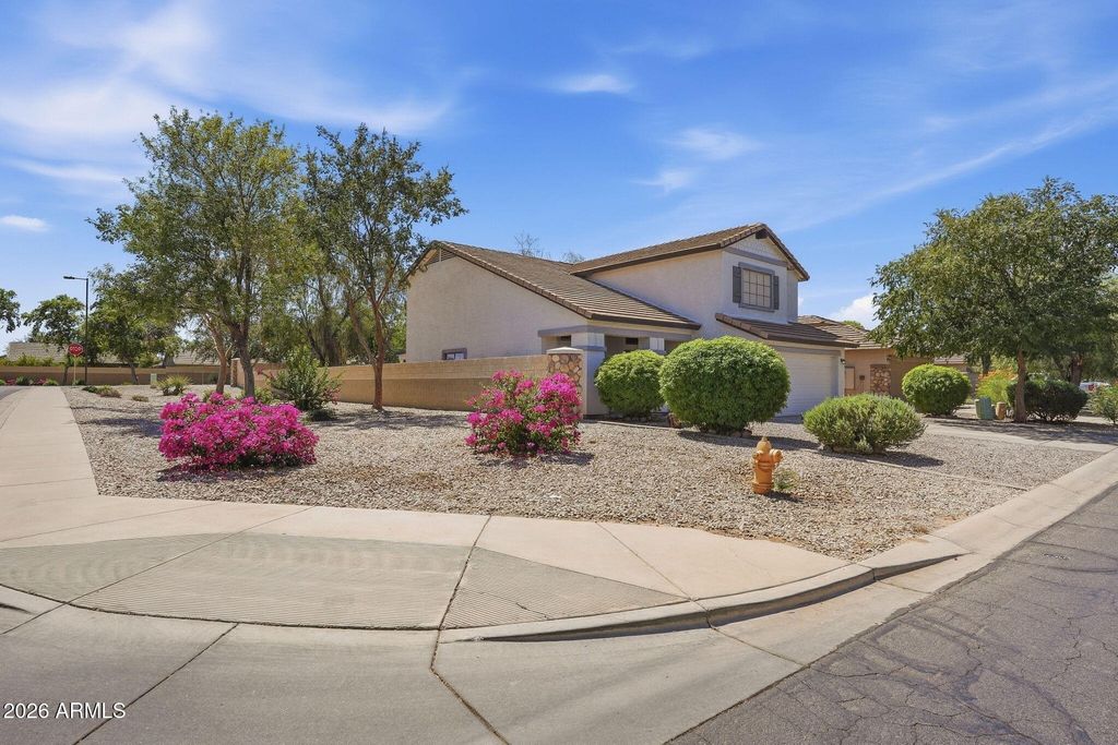 2557 W Wrangler Way, San Tan Valley, AZ 85144 — photo 2