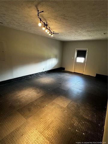 7820 Loxley Drive, Fayetteville, NC 28314