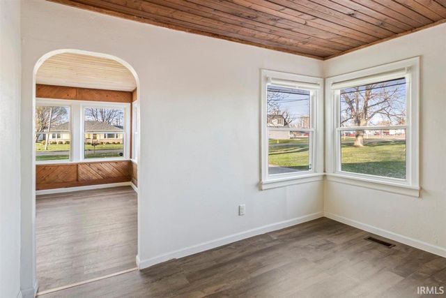 401 E 27th Street, Muncie, IN 47302