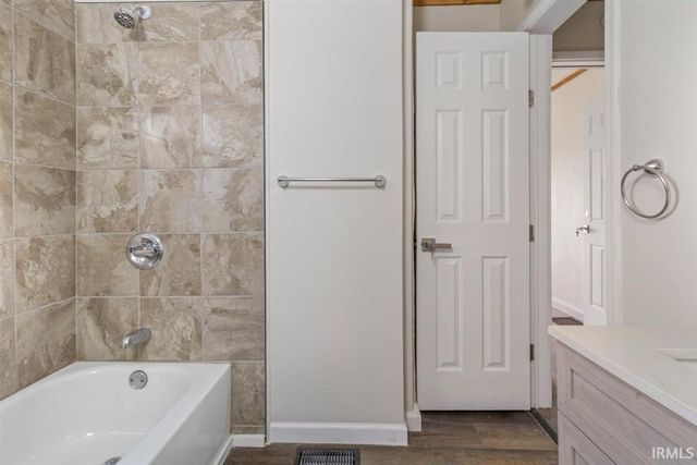 401 E 27th Street, Muncie, IN 47302