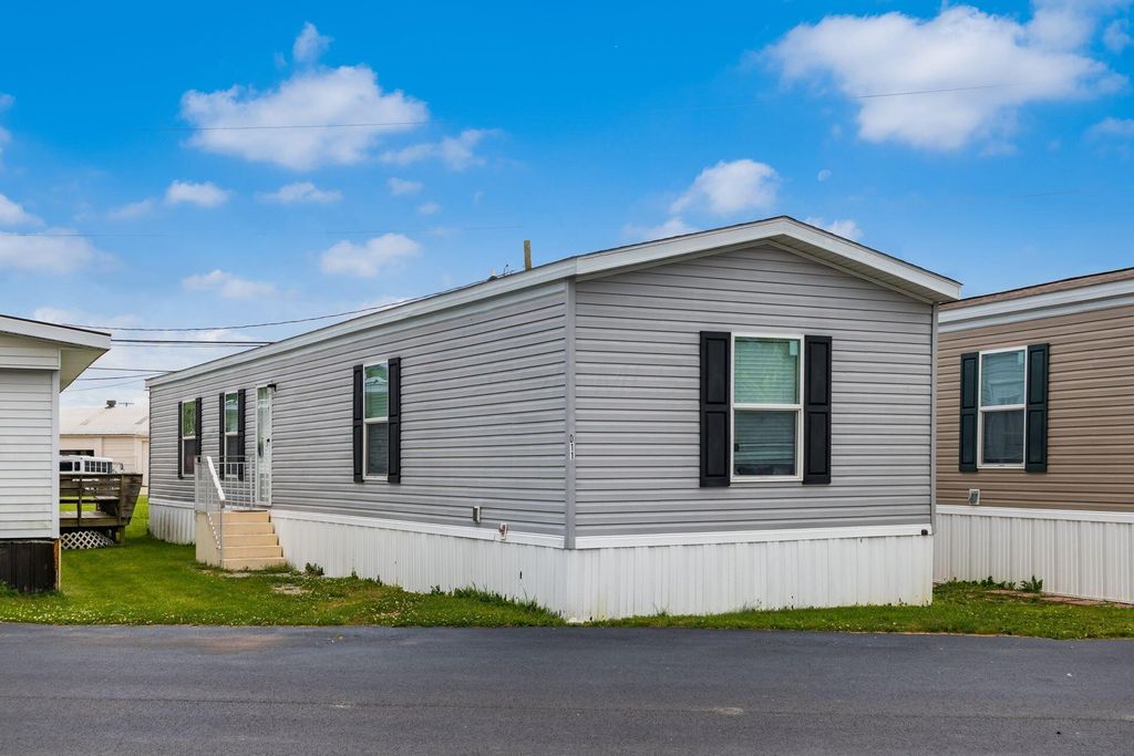 4285 Broadway, D11, Grove City, OH 43123