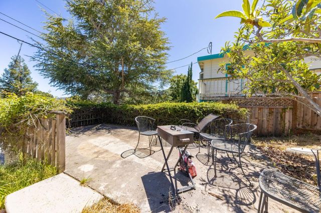 2032 Lyon Avenue, Belmont, CA 94002