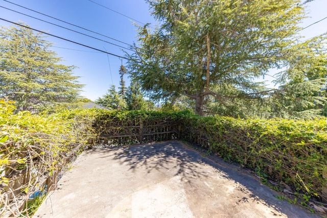 2032 Lyon Avenue, Belmont, CA 94002