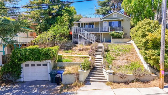 2032 Lyon Avenue, Belmont, CA 94002