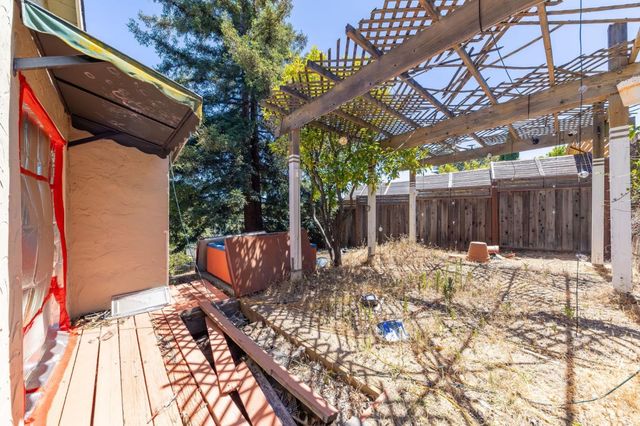 2032 Lyon Avenue, Belmont, CA 94002