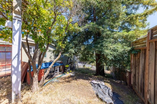 2032 Lyon Avenue, Belmont, CA 94002