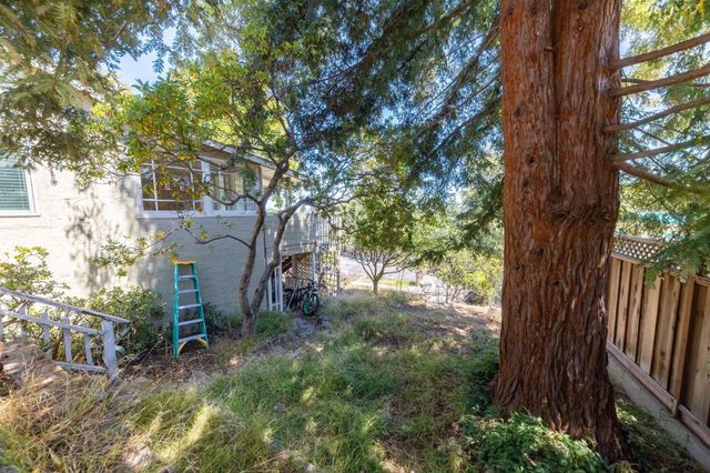 2032 Lyon Avenue, Belmont, CA 94002