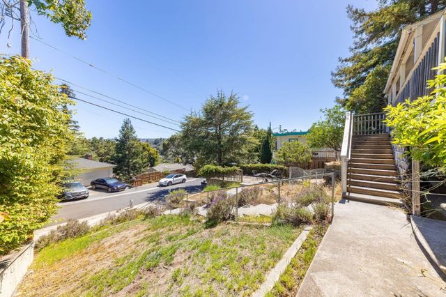 2032 Lyon Avenue, Belmont, CA 94002