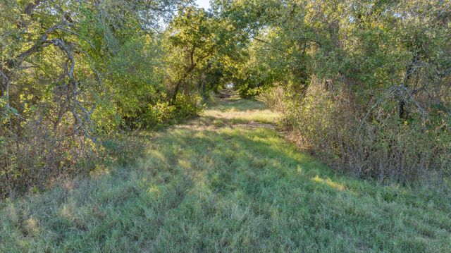 Tbd 96.5 Acres Hcr-1446 Road, Blum, TX 76627