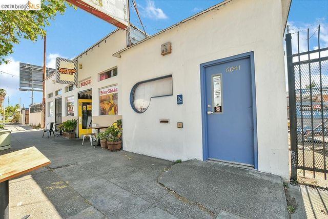 6041 San Pablo Ave, Oakland, CA 94608
