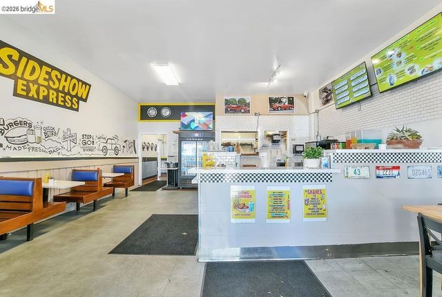 6041 San Pablo Ave, Oakland, CA 94608