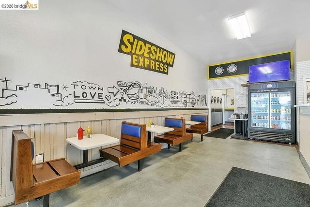 6041 San Pablo Ave, Oakland, CA 94608