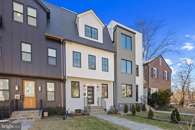 3722 S ST NW, Washington, DC 20007