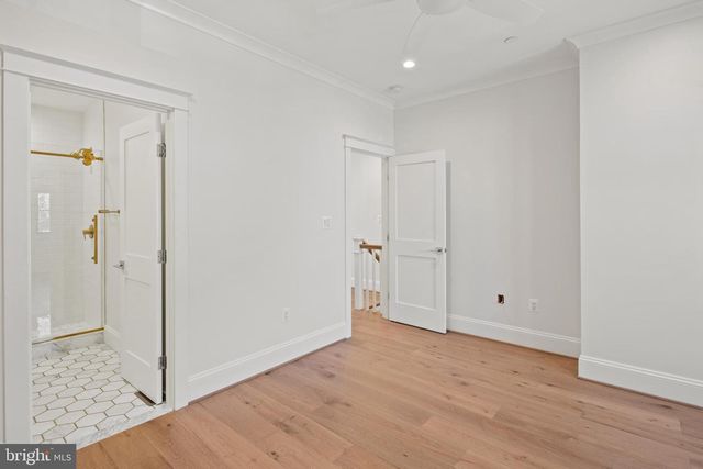 3722 S ST NW, Washington, DC 20007