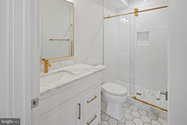 3722 S ST NW, Washington, DC 20007