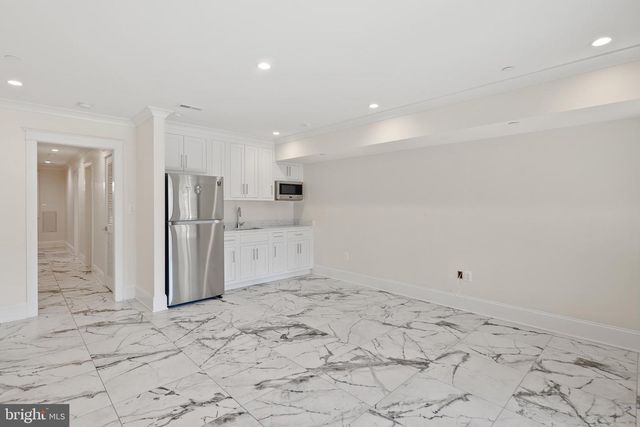 3722 S ST NW, Washington, DC 20007