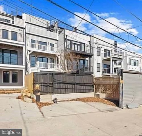3722 S ST NW, Washington, DC 20007