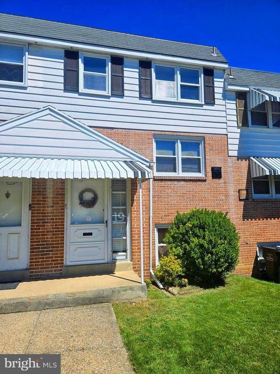 19 HILBERT CT, Reading, PA 19606