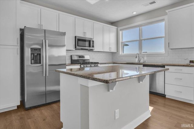 4719 Alaina Drive, Newburgh, IN 47630