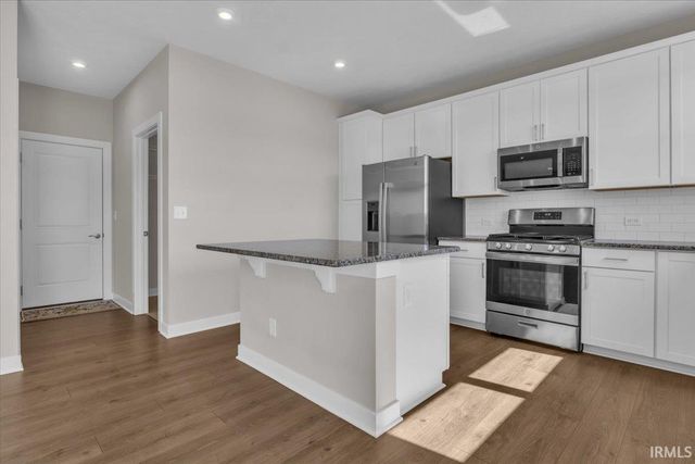 4719 Alaina Drive, Newburgh, IN 47630