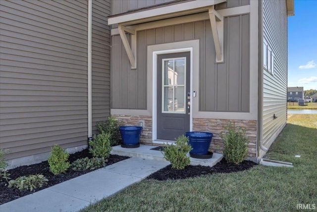 4719 Alaina Drive, Newburgh, IN 47630