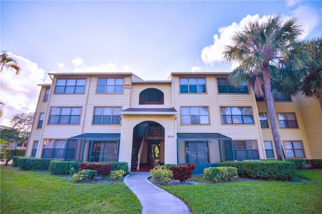2313 N CONGRESS Avenue 12, Boynton Beach, FL 33426