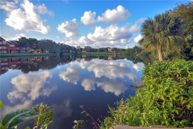 2313 N CONGRESS Avenue 12, Boynton Beach, FL 33426