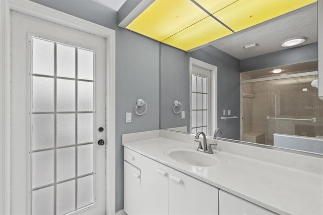 905 BECKLEY DRIVE, Venice, FL 34292