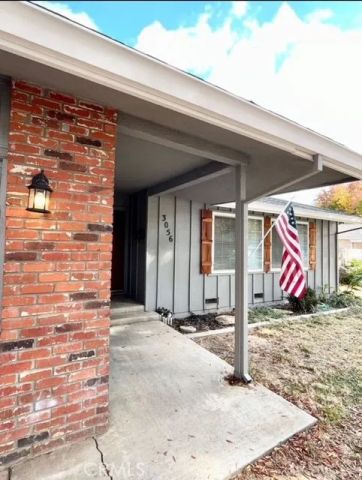 3056 Bedford, Merced, CA 95340