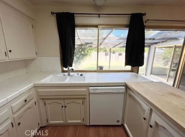 3056 Bedford, Merced, CA 95340