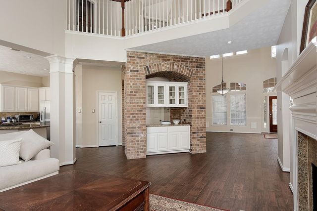 50 N Lansdowne Circle, The Woodlands, TX 77382