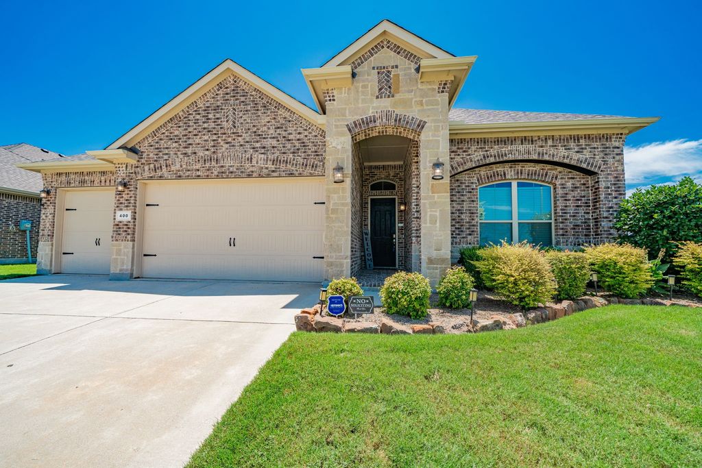 400 Palmito Ranch Road, Fort Worth, TX 76131