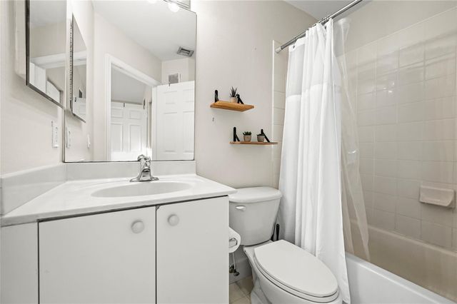 2827 SW 83rd Terrace 102, Miramar, FL 33025