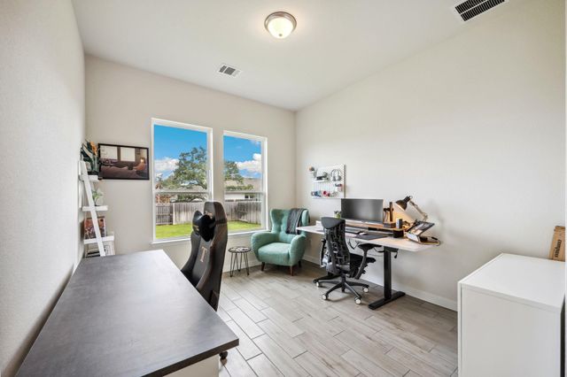 1125 Herman Jonas, New Braunfels, TX 78132