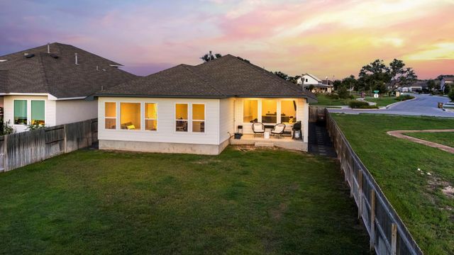 1125 Herman Jonas, New Braunfels, TX 78132
