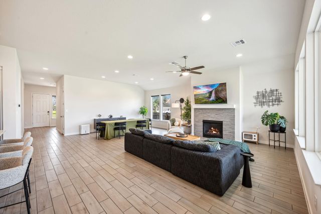 1125 Herman Jonas, New Braunfels, TX 78132