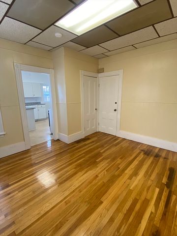 7 Stickney Ave, Somerville, MA 02145