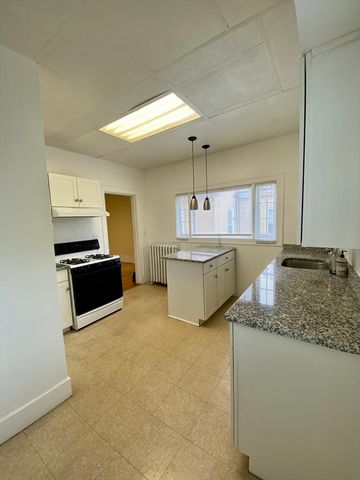7 Stickney Ave, Somerville, MA 02145
