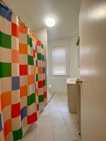 7 Stickney Ave, Somerville, MA 02145