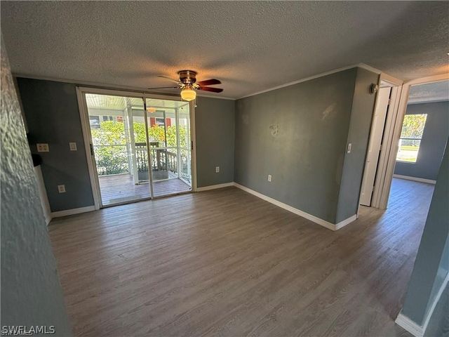 21 Ocho Rios, Naples, FL 34114