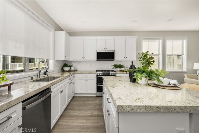 4327 Blazing Star Way, Yorba Linda, CA 92886