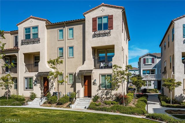 4327 Blazing Star Way, Yorba Linda, CA 92886