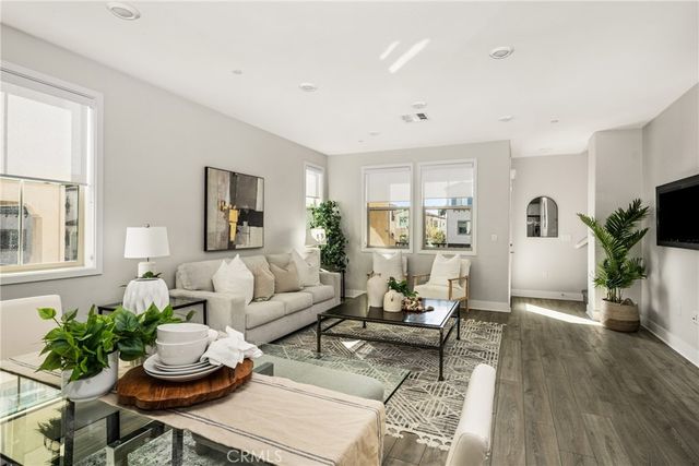 4327 Blazing Star Way, Yorba Linda, CA 92886