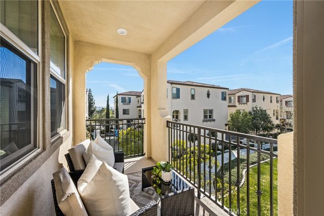 4327 Blazing Star Way, Yorba Linda, CA 92886