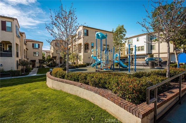 4327 Blazing Star Way, Yorba Linda, CA 92886