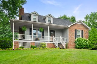 3146 Old Greenbrier Pike, Greenbrier, TN 37073