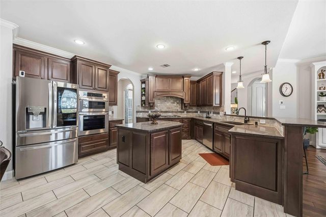 106 Joshuas Place, Montgomery, TX 77316