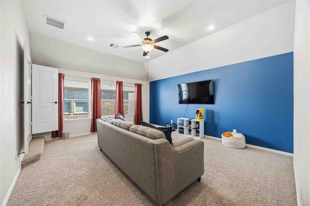 106 Joshuas Place, Montgomery, TX 77316