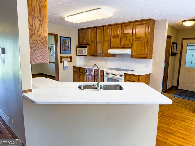 2117 W Grantville Road, Grantville, GA 30220